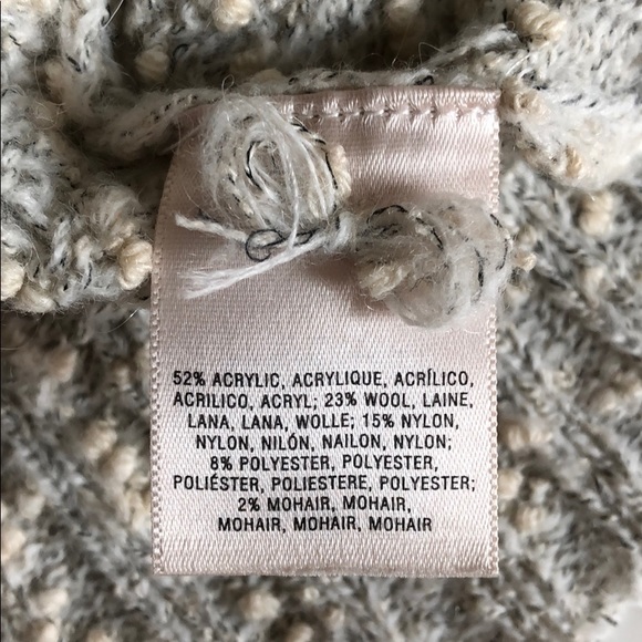 Sleeping on Snow knit sweater, Size XS - Picture 4 of 4